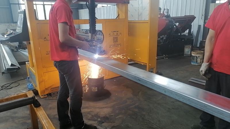 重钢别墅设计美学，九钢绿设的匠心独运